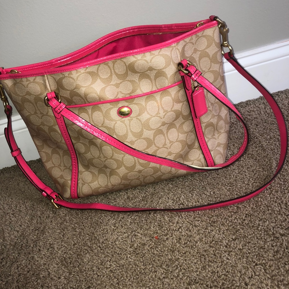 Coach crossbody/shoulder bag